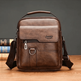 Чоловіча барсетка як подарунок: практичний і стильний вибір